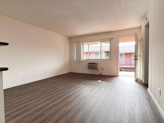 5th image of 7210 Washington Ave #M