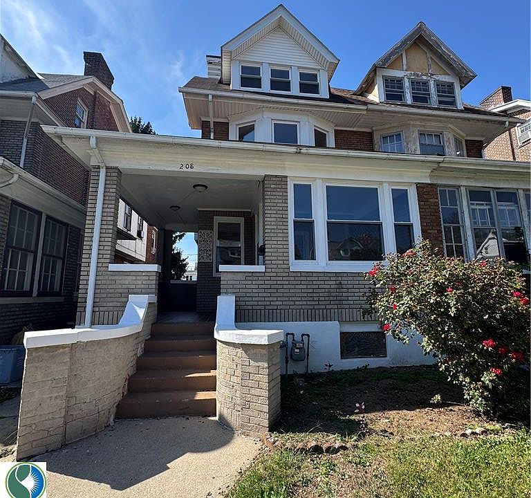 1st image of 208 S 16th St