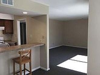 3rd image of 713 Academy St APT 3