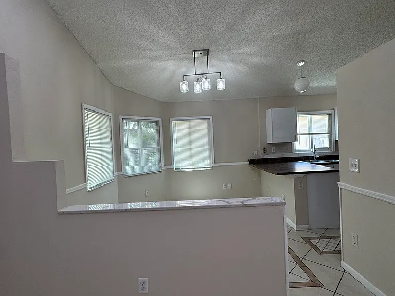 1038 W Jasmine Ln — Photo 17