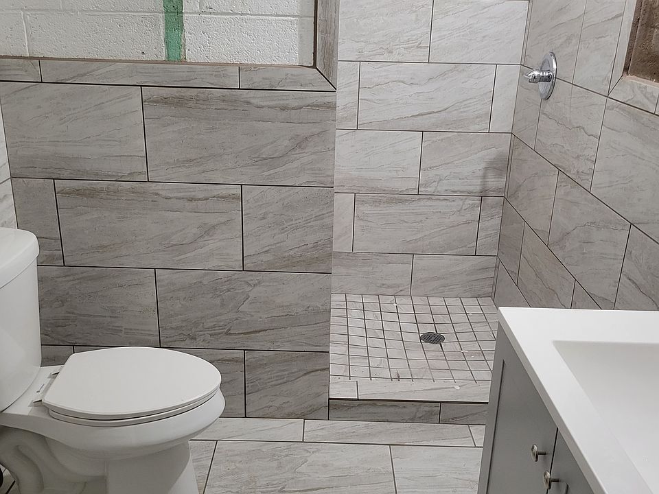 2nd image of 2215 Hagerty Rd #4