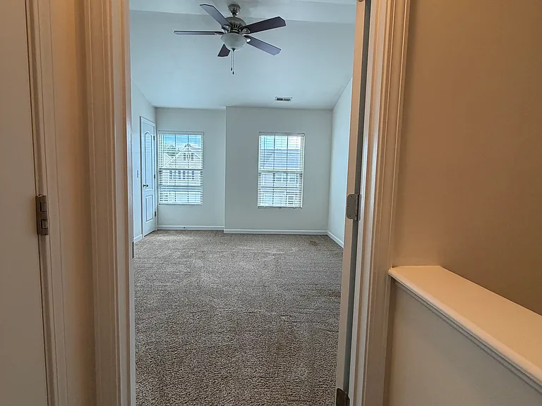 5413 Big Bass Dr — Photo 38