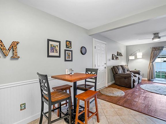 3rd image of 1923 Marine Terrace Dr APT B