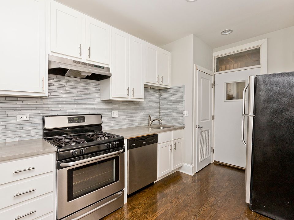 1st image of 5158 N Leavitt St #51601