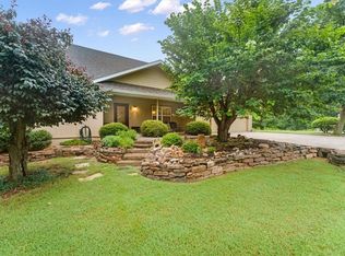 1 Worstead Ln, Bella Vista, AR 72715