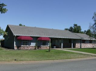 6945 Granada Dr, Redding, CA 96002