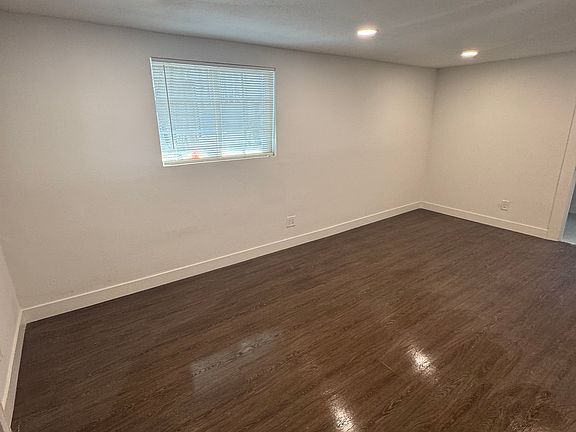 4th image of 127 N Ditman Ave #3