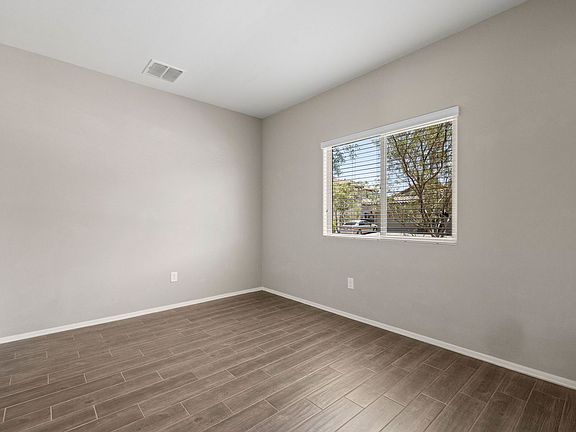 5th image of 9064 W Birchover Dr