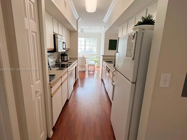 151 SW 117th Ave #9207 — Photo 9