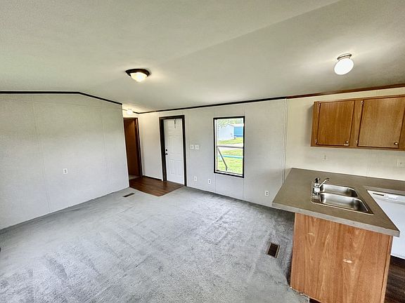 4th image of 16334 County Road 1526garden Oaks #124