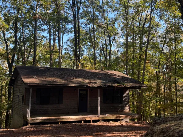 4566 N Jimmy Dr, Rocky Face, GA 30740