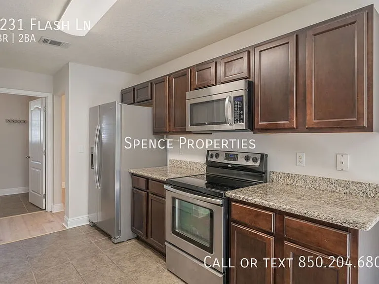 6231 Flash Ln — Photo 8