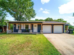 1017 W 9th St S, Claremore, OK 74017