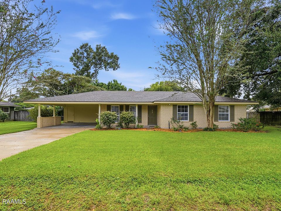 1st image of 217 Meadow Ln