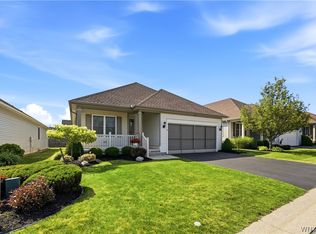 6 Wetherby Way, Lancaster, NY 14086
