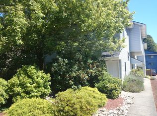 5218 Fauntleroy Way SW APT 2, Seattle, WA 98136