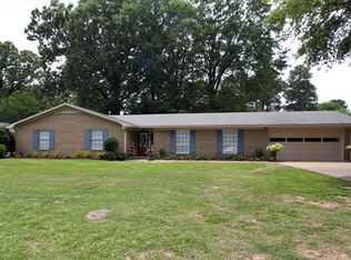 505 Chestnut St, Grenada, MS 38901