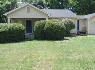 1102 Dodson St, Athens, TN 37303