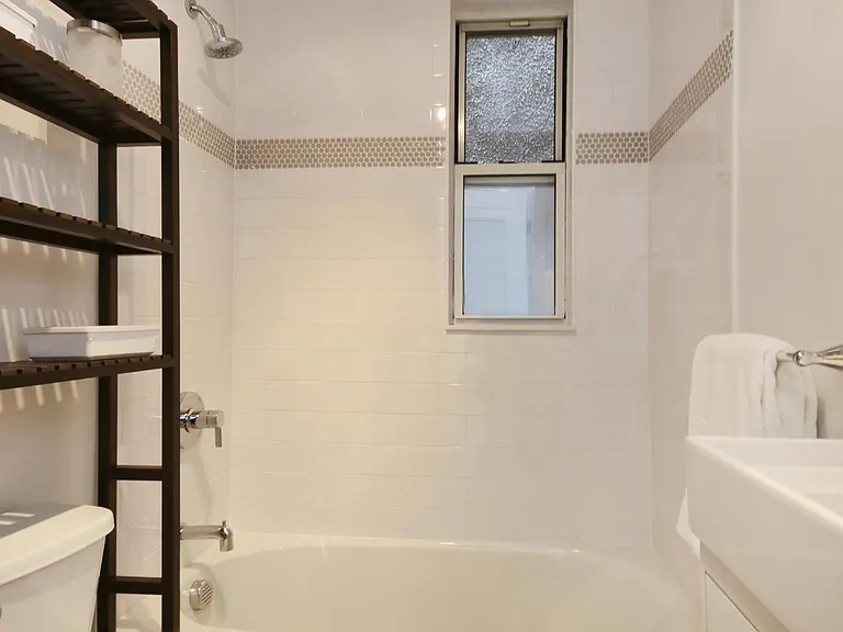 265 Broadway — Photo 10