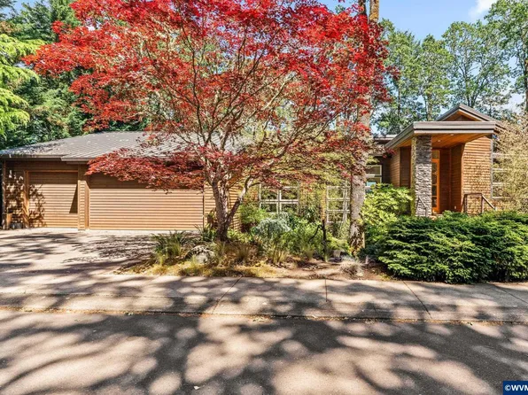3793 NW Sparrow Pl, Corvallis, OR 97330