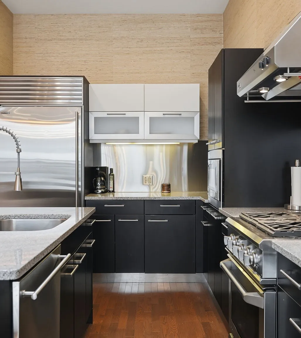 2 bed, 1525 sqft, $7,000 — Photo 4