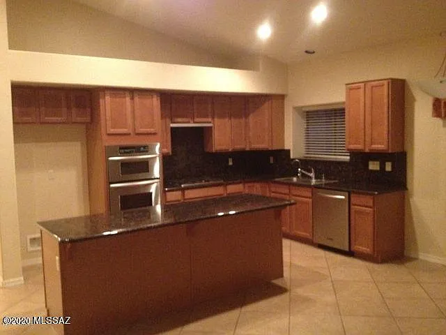 918 E Gibbon River Way — Photo 6