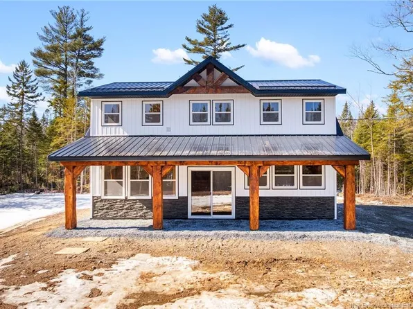 120 John Chessie Dr, Hanwell, NB E6K 2Z6