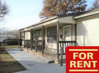 1543 N Old Manor Rd, Wichita, KS 67208