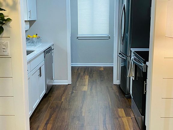 Kitchen and laundry
