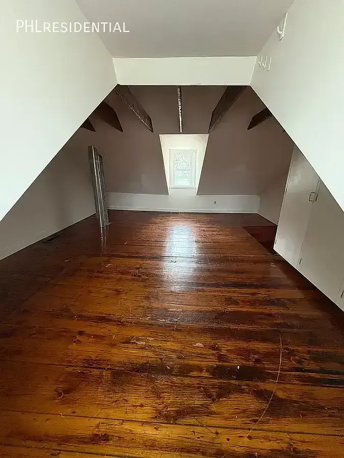 315 South Street — Photo 3