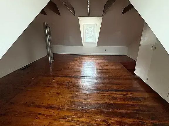 3rd image of 315 South St APT 3