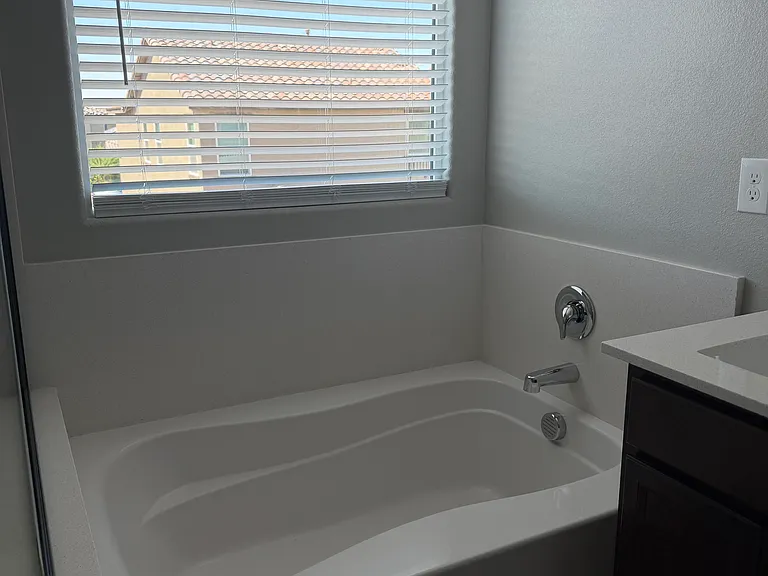 1723 Sylvan Shire Ave — Photo 26