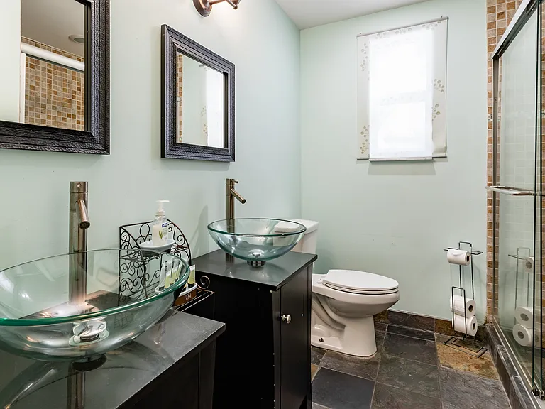 3205 Canal Dr — Photo 20