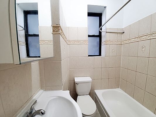 3rd image of 173 E 101st St #9N