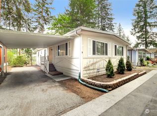 18425 NE 95th St UNIT 74, Redmond, WA