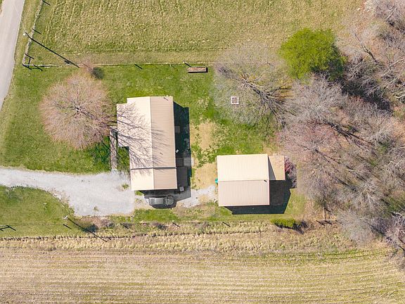 3rd image of 360 Brown Colyer Rd