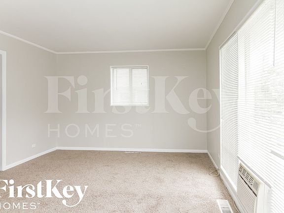 3rd image of 194 Monee Rd