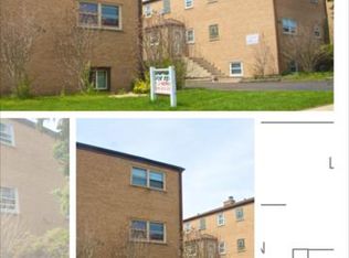 330 N Ardmore Ave #6, Villa Park, IL 60181
