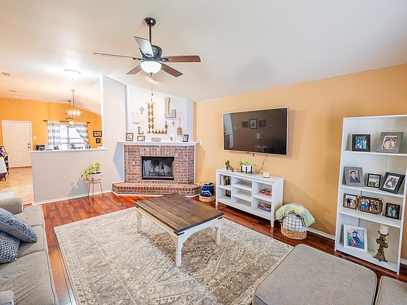 4th image of 6550 84th St