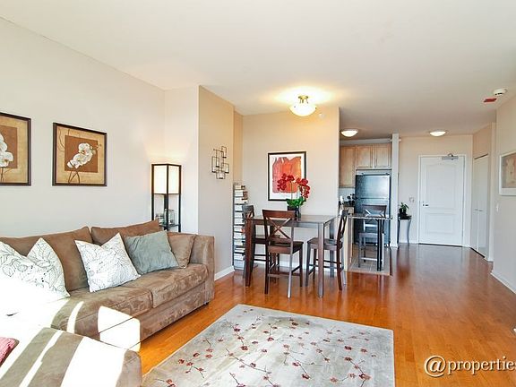 Kitchen/Living Room