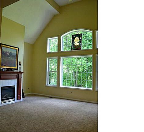 4th image of 71 Jewelberry Dr