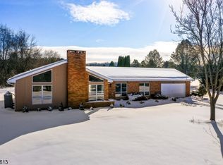 84 E Asbury Anderson Rd, Washington, NJ 07882