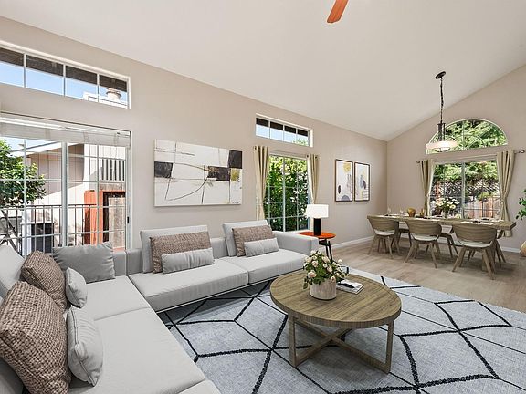 2nd image of 2093 Pinercrest Drive