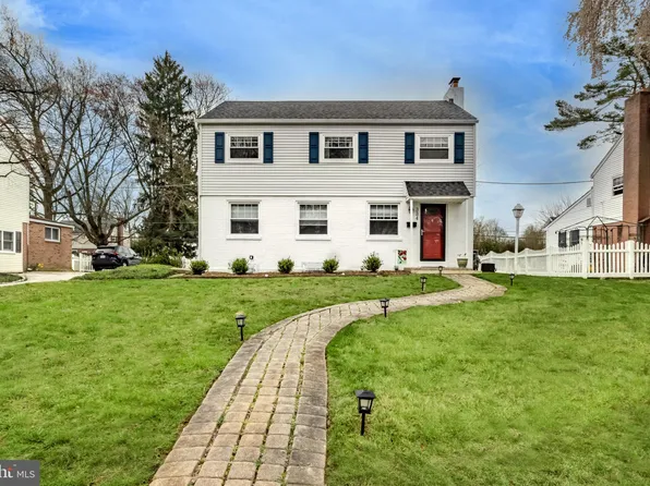 334 E Thompson Ave, Springfield, PA 19064