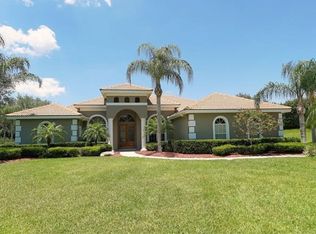 1970 Tom Morris Dr, Sarasota, FL 34240