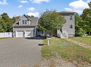 32 Warren St, Abington, MA 02351
