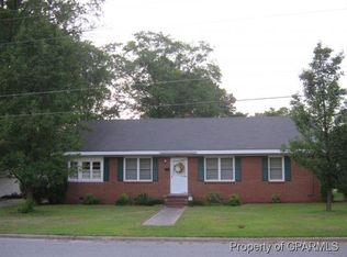 203 Martin Ave, Williamston, NC 27892