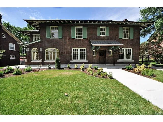 3232 Longfellow Blvd photo 1