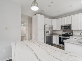 5611 Hartfield Ave, Suitland, MD 20746