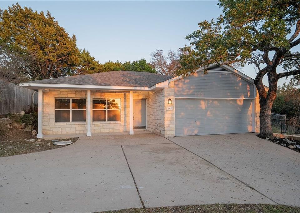 1st image of 3905 Clay Ln